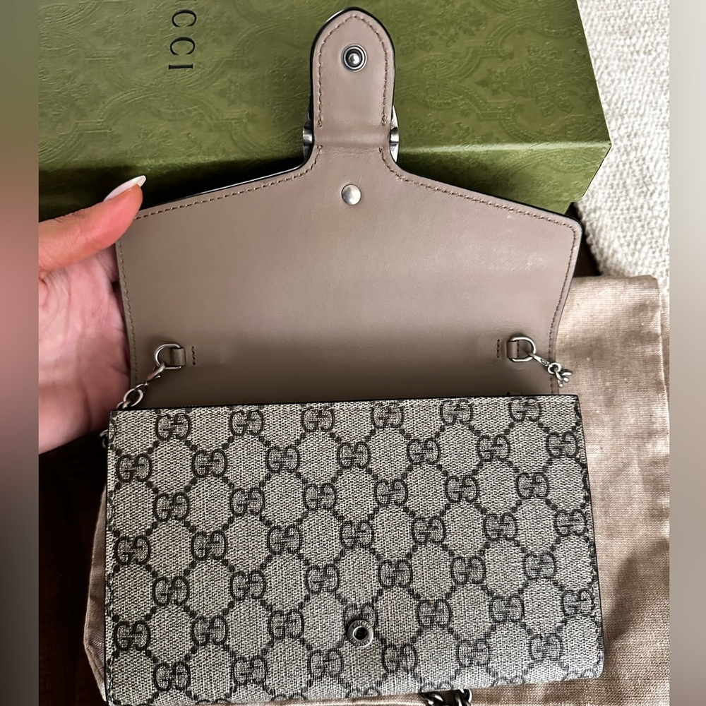 Gucci Dionysus GG supreme crossbody shoulder bag with box and dust bag - Picture 7 of 14